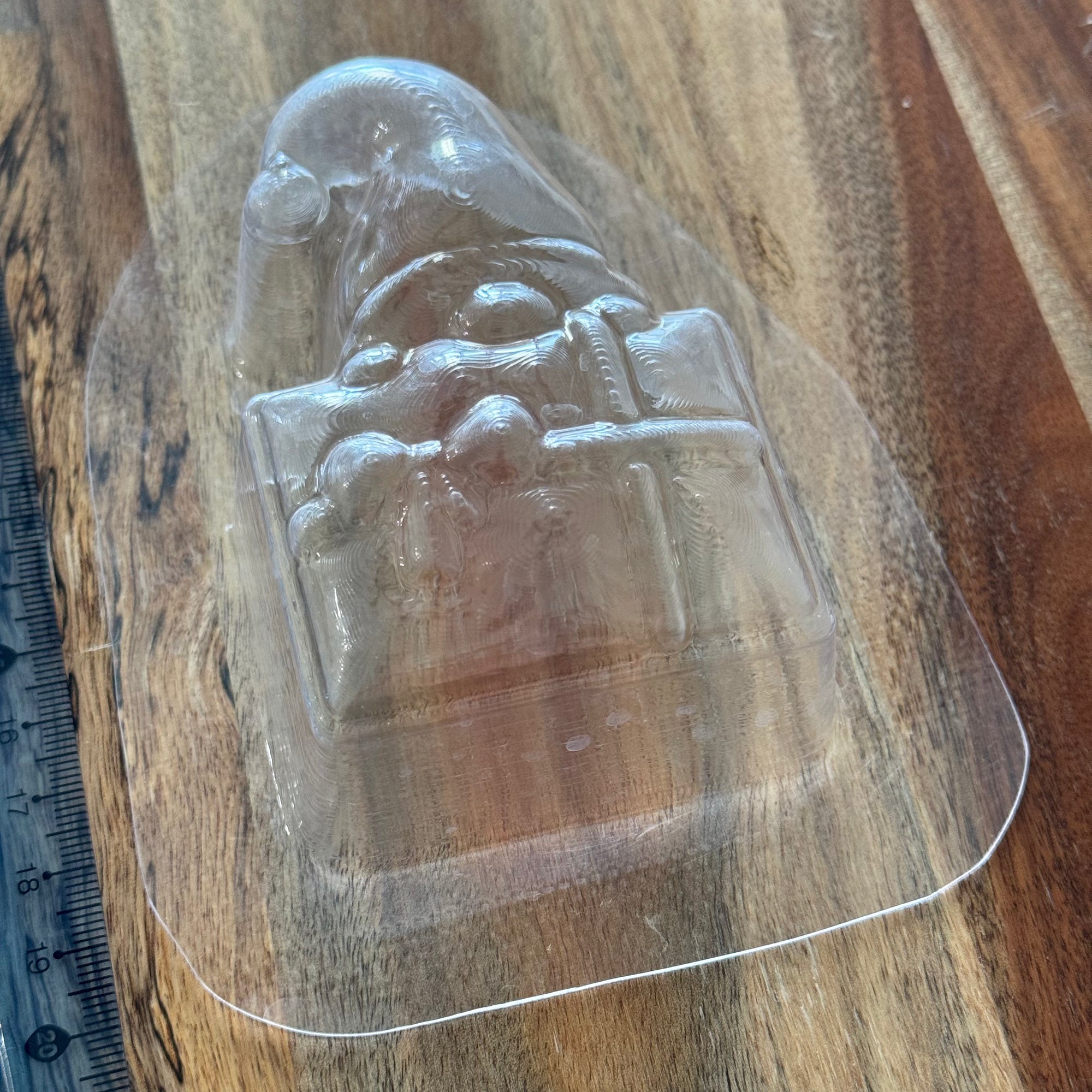Present Gnome Mould #135