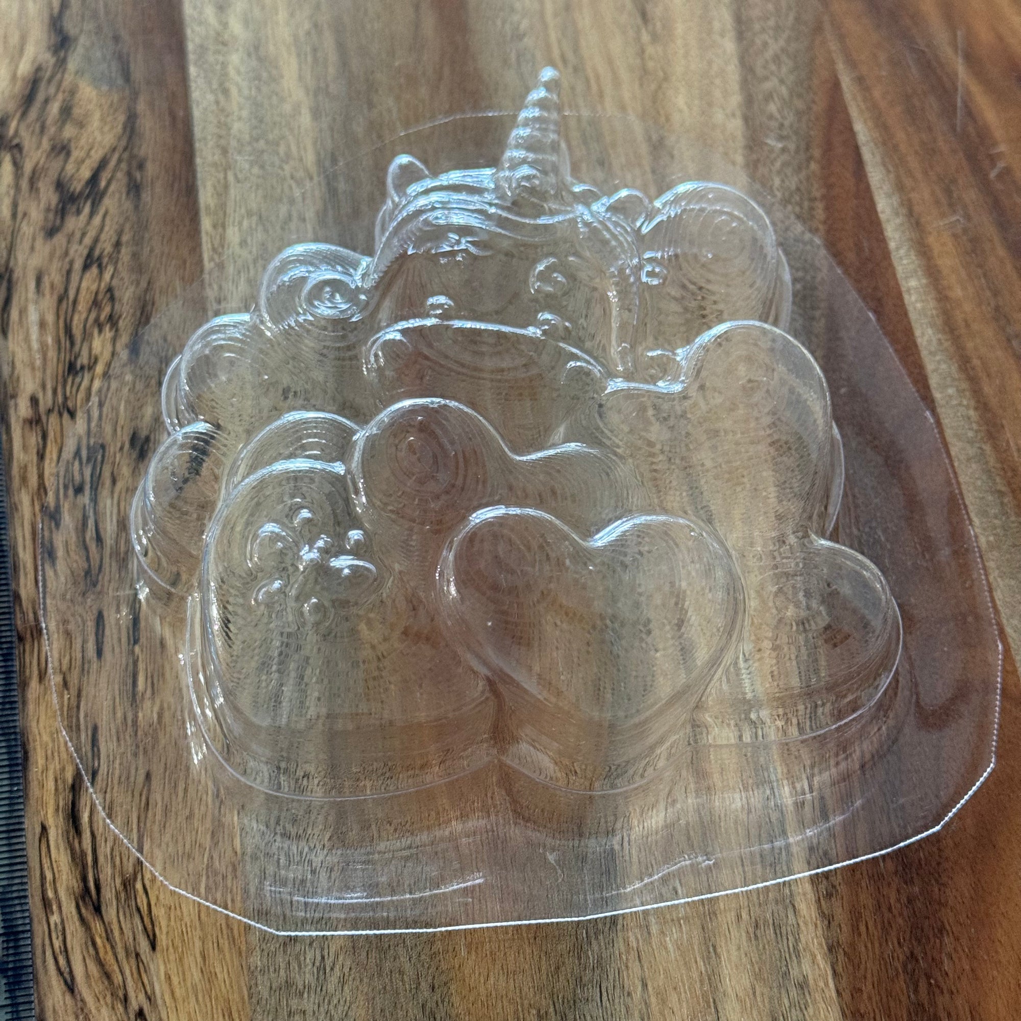 Valentines Unicorn in hearts Mould #225