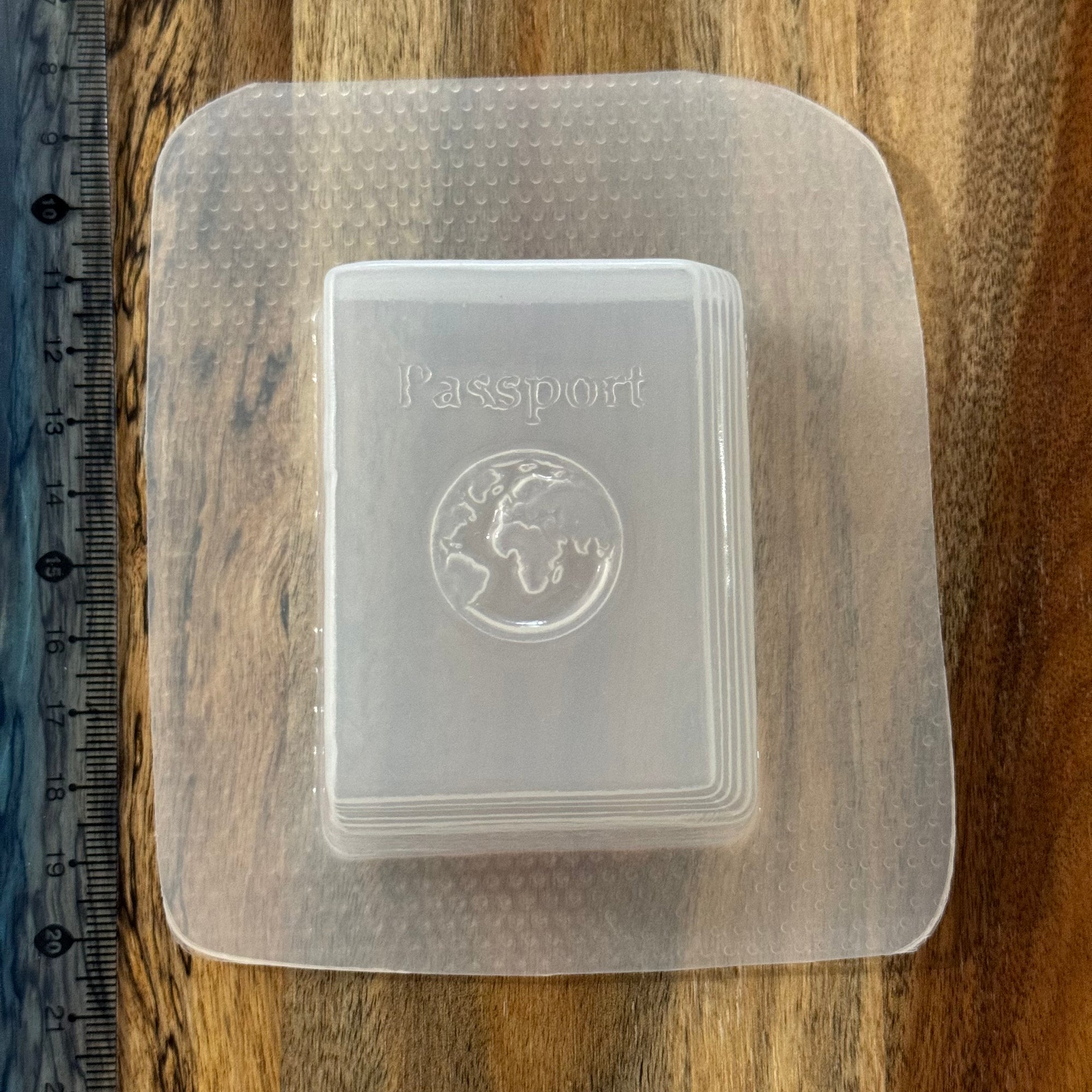 Passport Mould #320