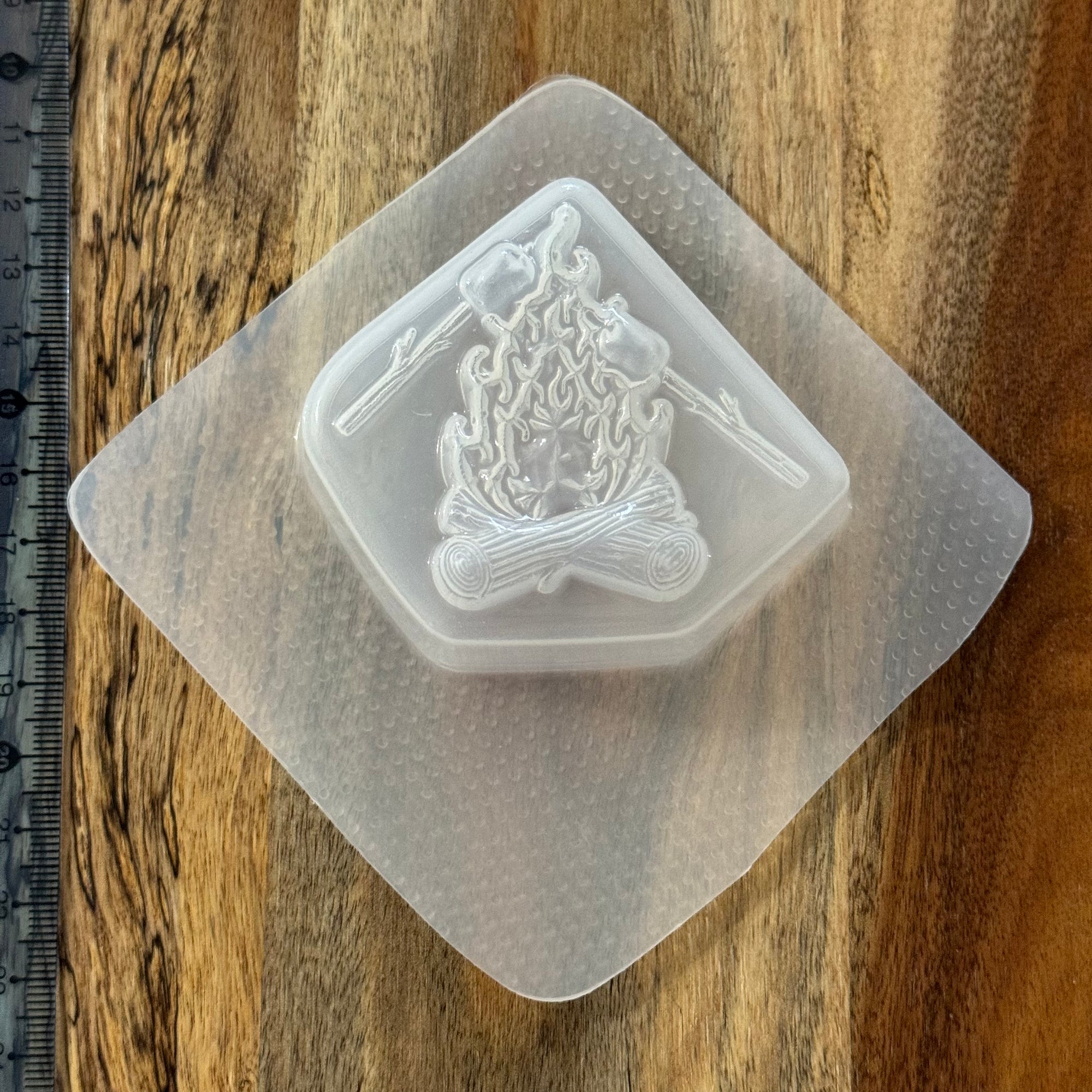 Campfire Mould #314