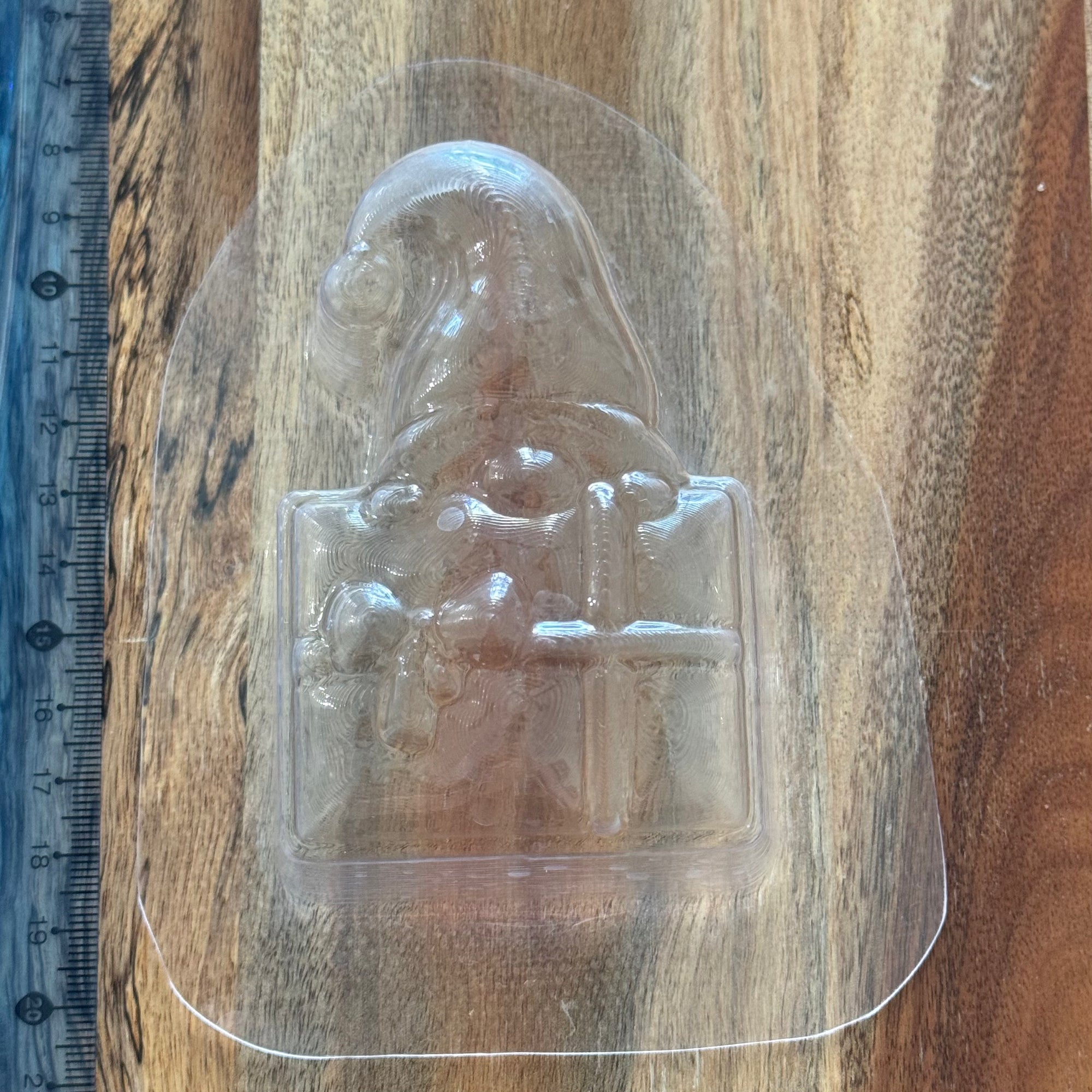 Present Gnome Mould #135