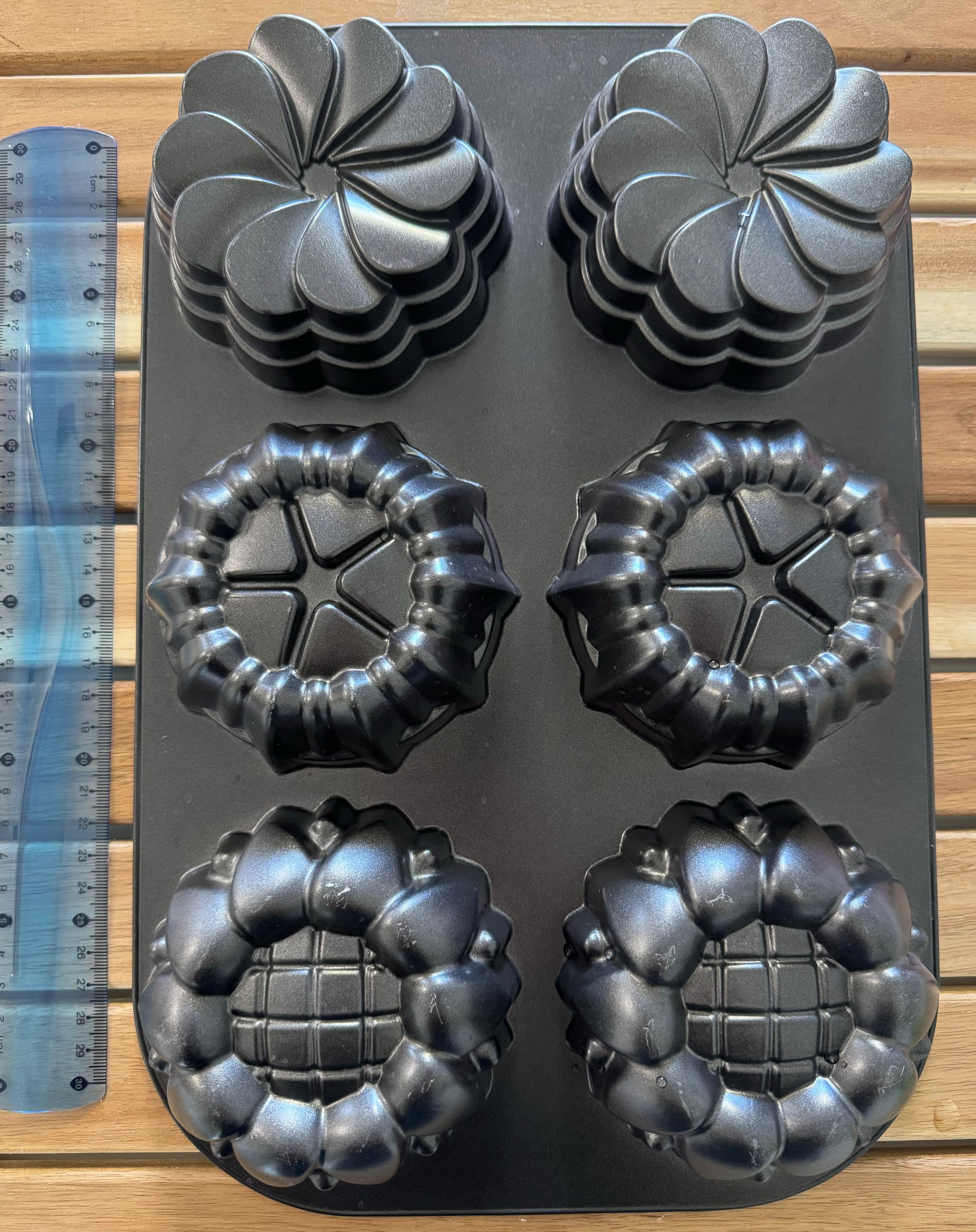 Sunflower/Flower Cake Tray (used for bath bombs) #51